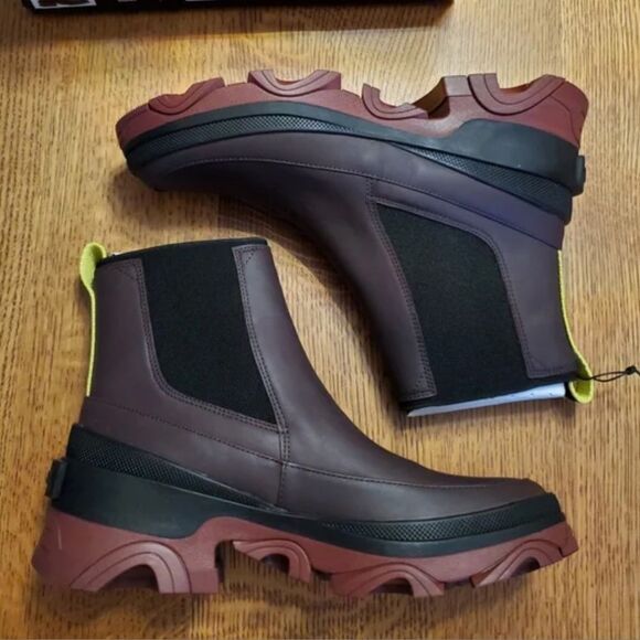 Sorel Brex Chelsea Boots in Burgundy/Purple 9 - Picture 3 of 7